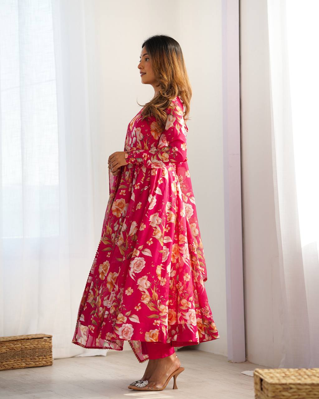 Pure Soft Organza Silk Fully Flair Kali Patern With Duppta Set,Pent