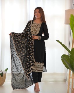 Ethnic Traditional Indian Black Women's Kurta Pant with Dupatta Suit