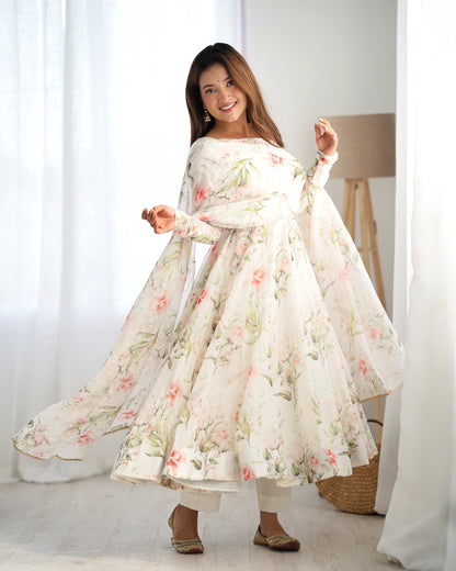 White Soft Organza Silk Fabric Fully Flair Kali Pattern And Canvas Patta Anarkali Suit